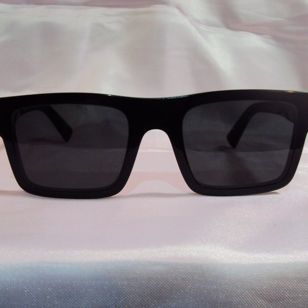 Prada sun shades